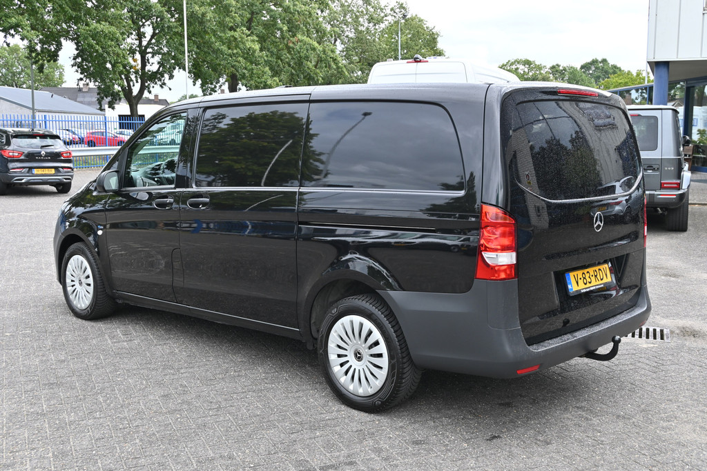 Mercedes-Benz Vito 10