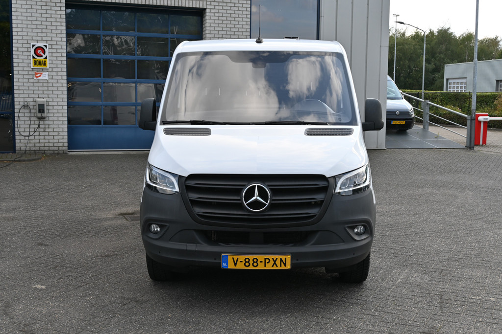 Mercedes-Benz Sprinter 1