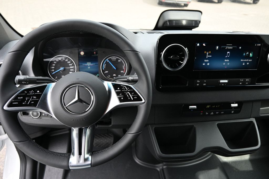 Mercedes-Benz eSprinter 14
