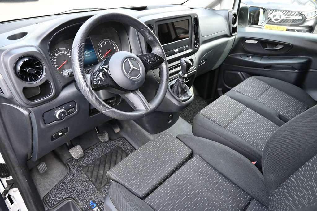 Mercedes-Benz Vito 3