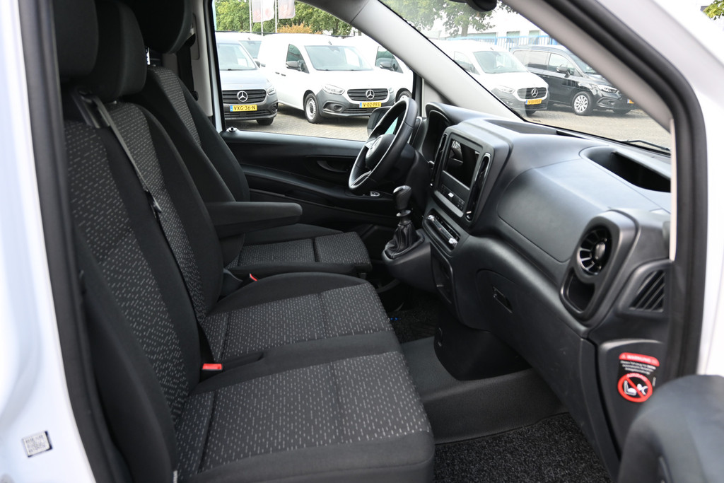Mercedes-Benz Vito 7