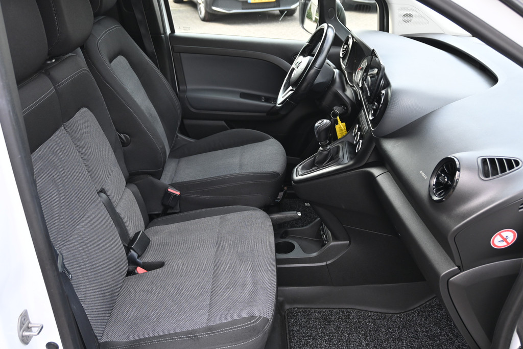 Mercedes-Benz Citan 6