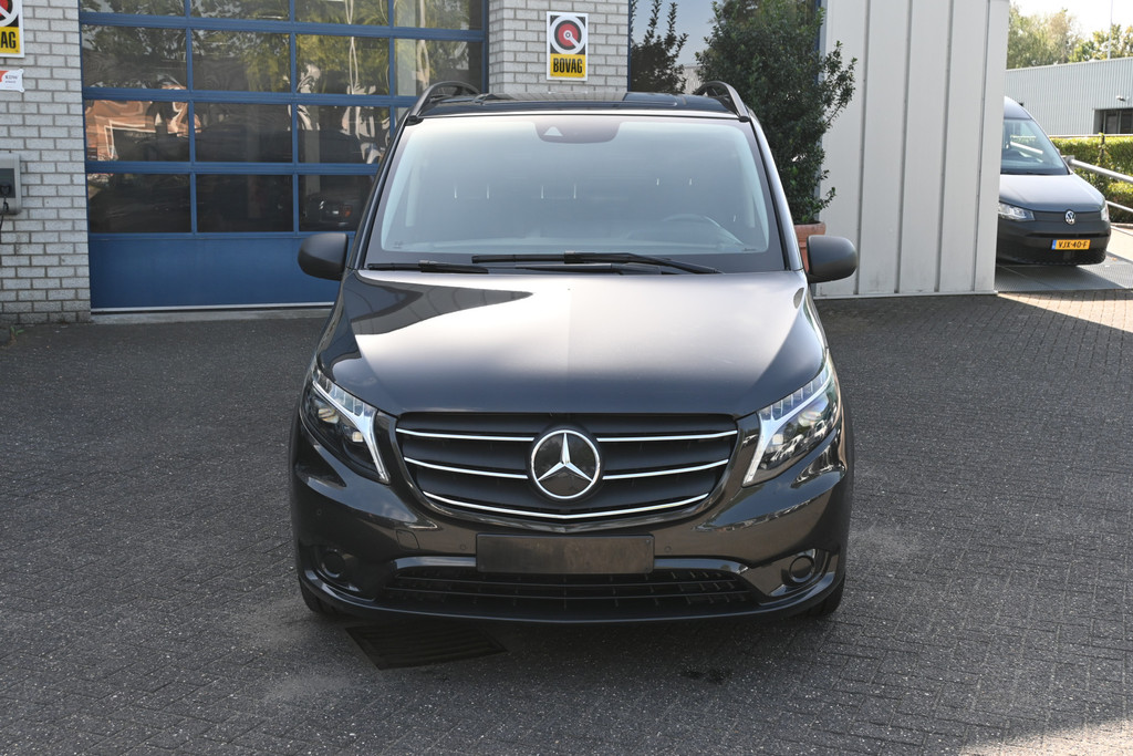 Mercedes-Benz Vito 1