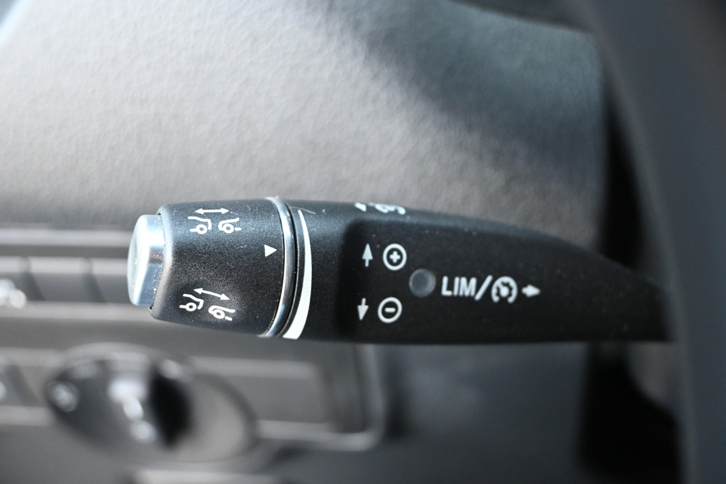 Mercedes-Benz Vito 15