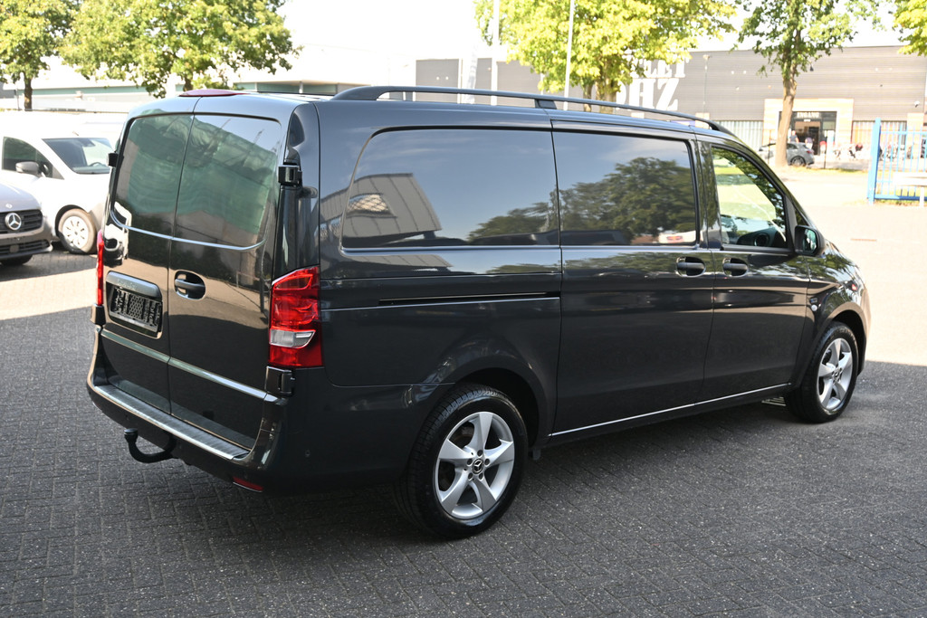Mercedes-Benz Vito 2