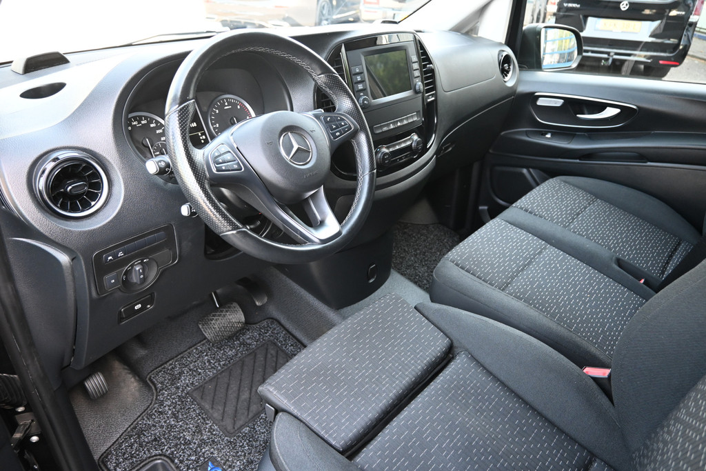 Mercedes-Benz Vito 3