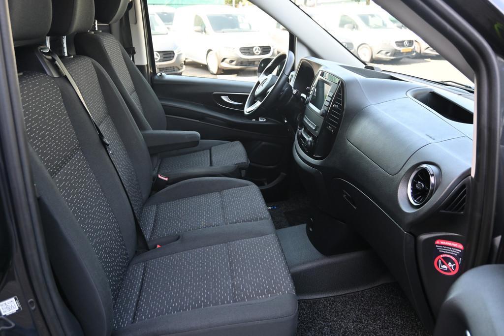Mercedes-Benz Vito 7