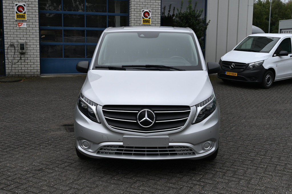 Mercedes-Benz Vito 1
