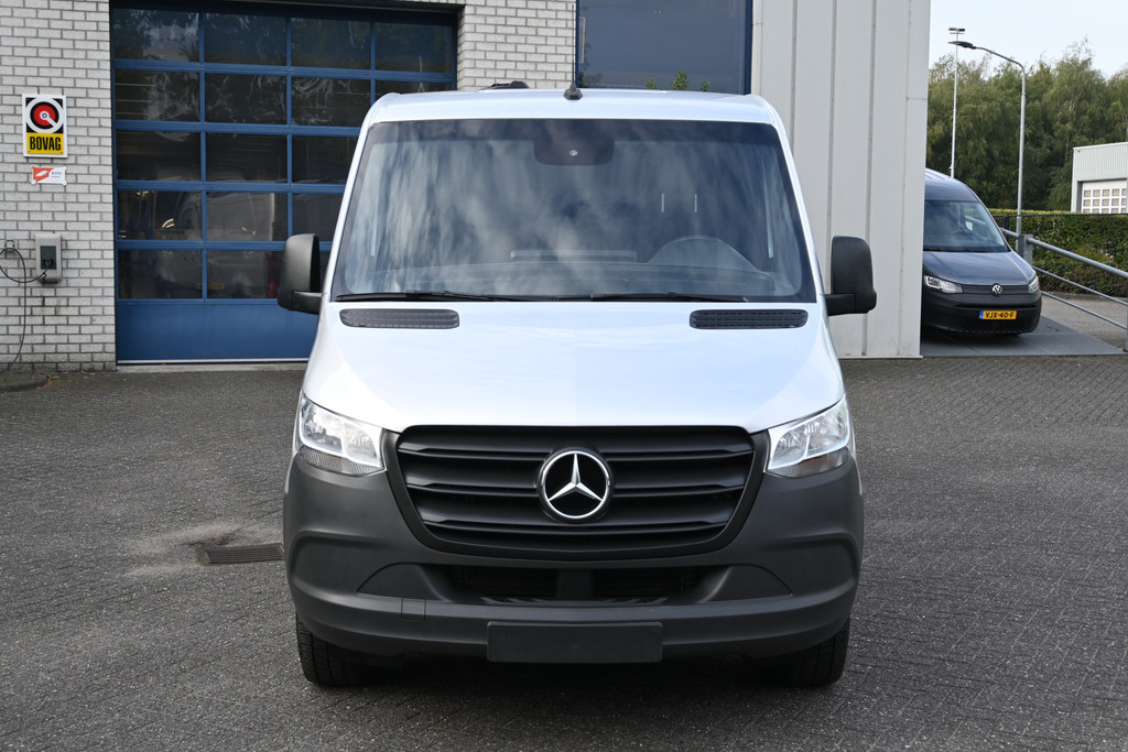 Mercedes-Benz Sprinter 1