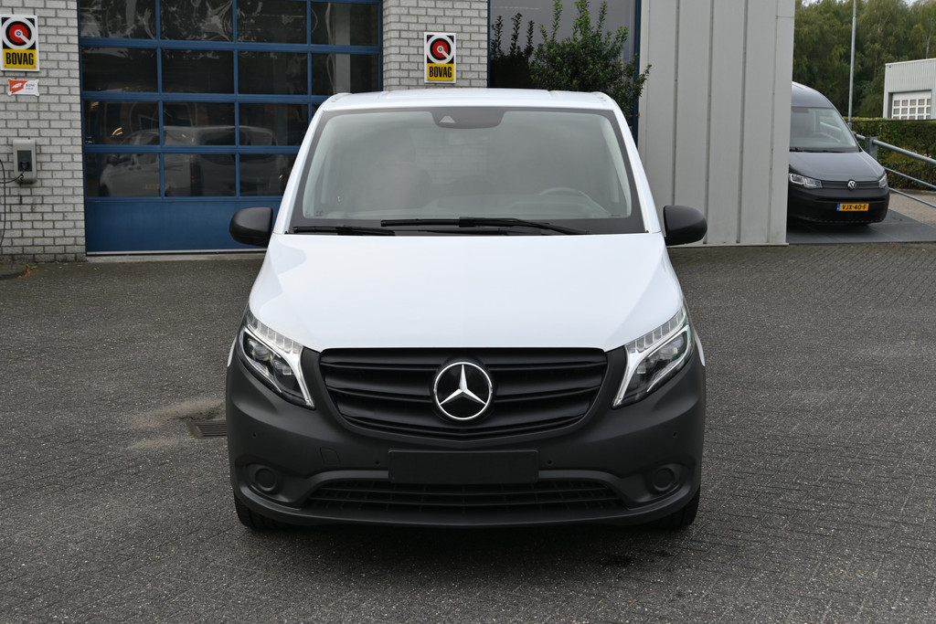 Mercedes-Benz Vito 1