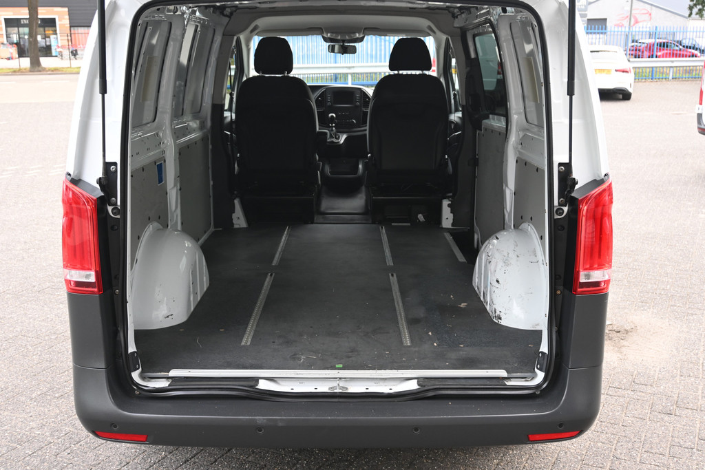 Mercedes-Benz Vito 11