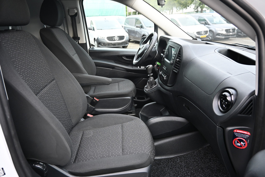 Mercedes-Benz Vito 6