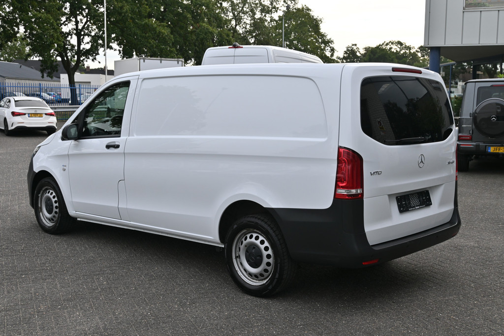 Mercedes-Benz Vito 9