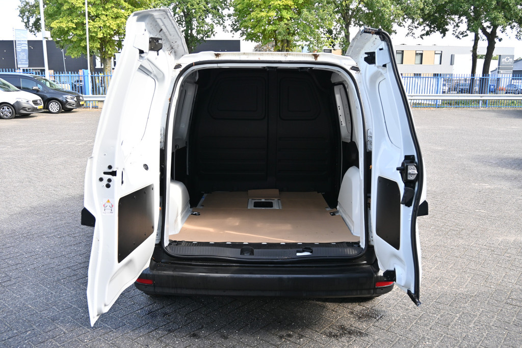 Mercedes-Benz eCitan 8
