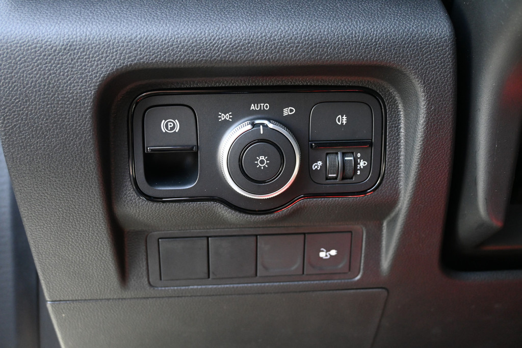 Mercedes-Benz eCitan 12