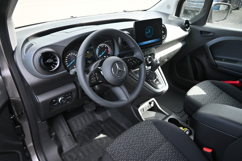 Mercedes-Benz eCitan 11