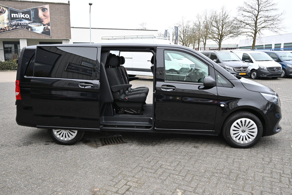 Mercedes-Benz Vito 1