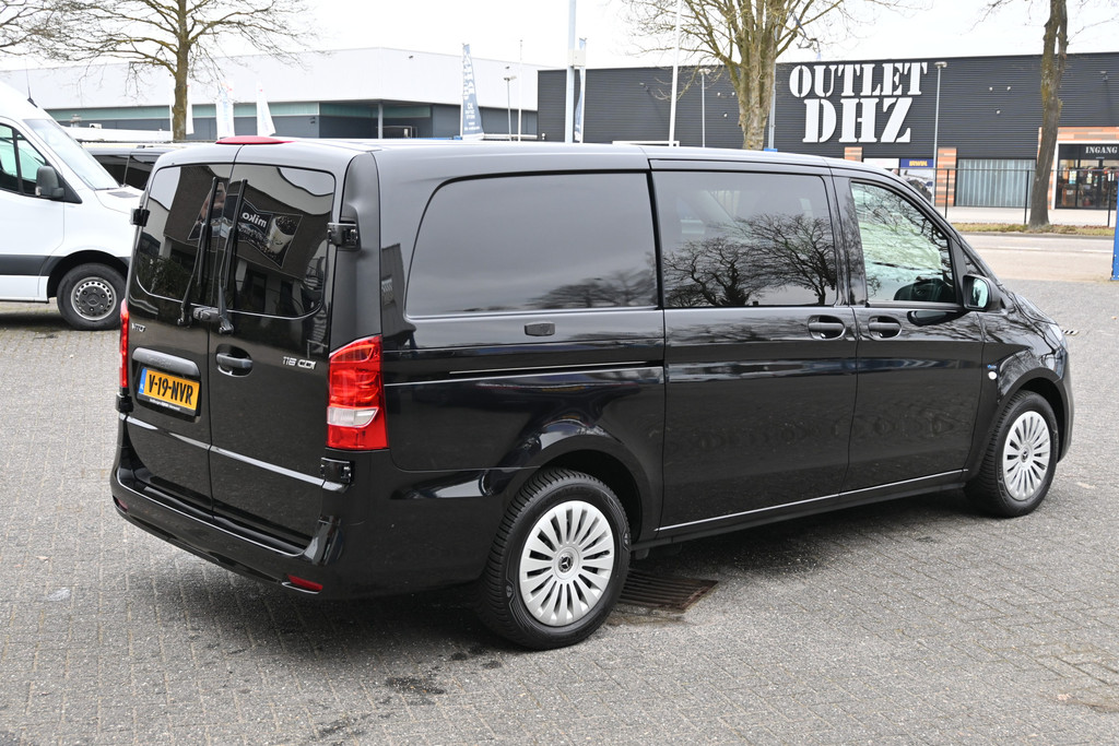 Mercedes-Benz Vito 2