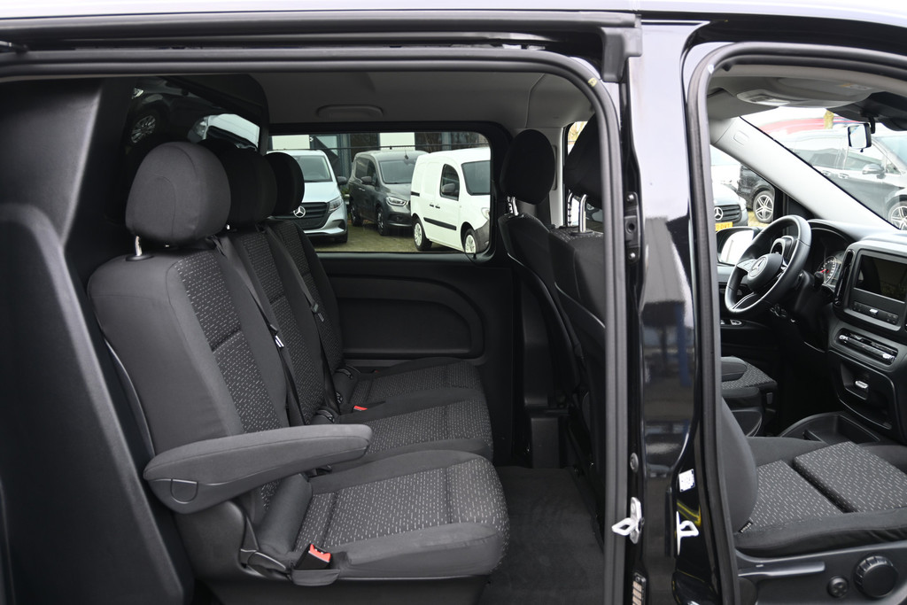 Mercedes-Benz Vito 7