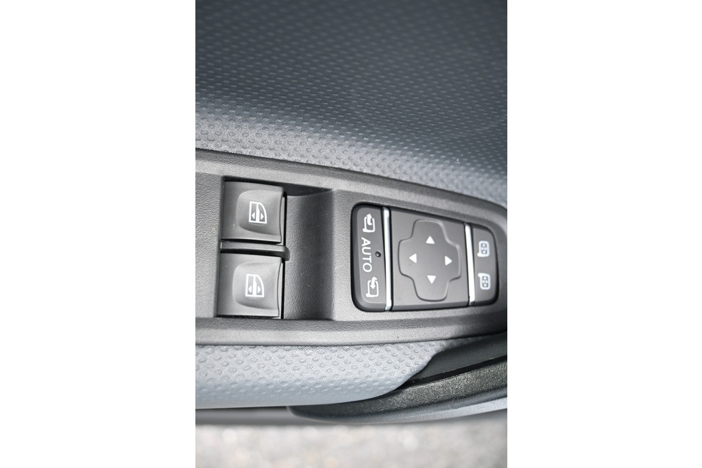 Mercedes-Benz eCitan 11