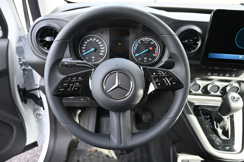 Mercedes-Benz eCitan 13