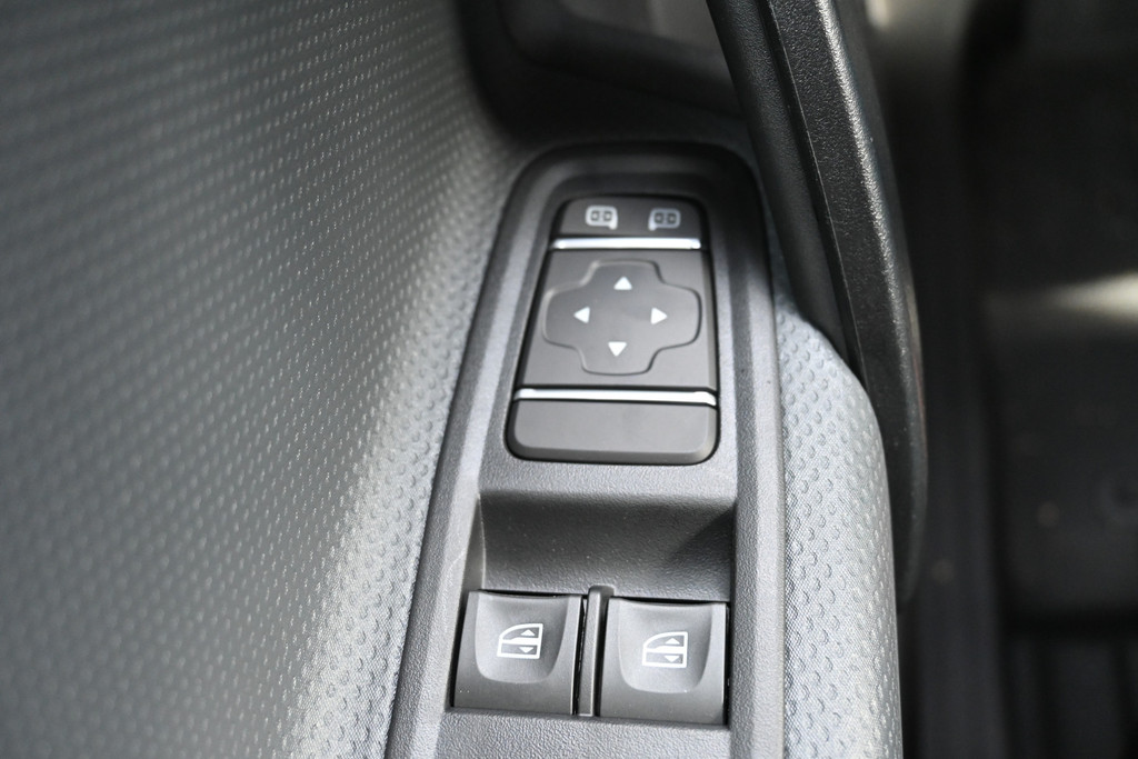 Mercedes-Benz eCitan 10