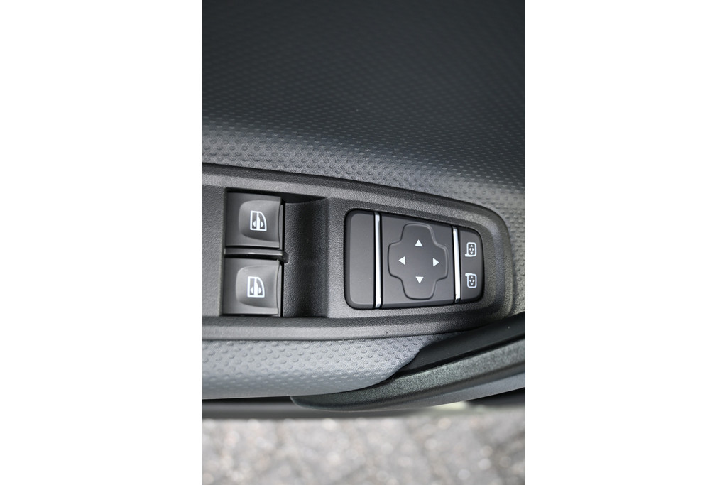 Mercedes-Benz eCitan 11