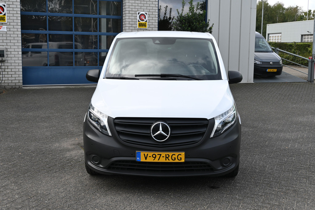 Mercedes-Benz Vito 1