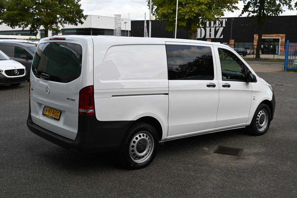 Mercedes-Benz Vito 2