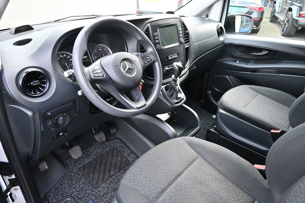 Mercedes-Benz Vito 3