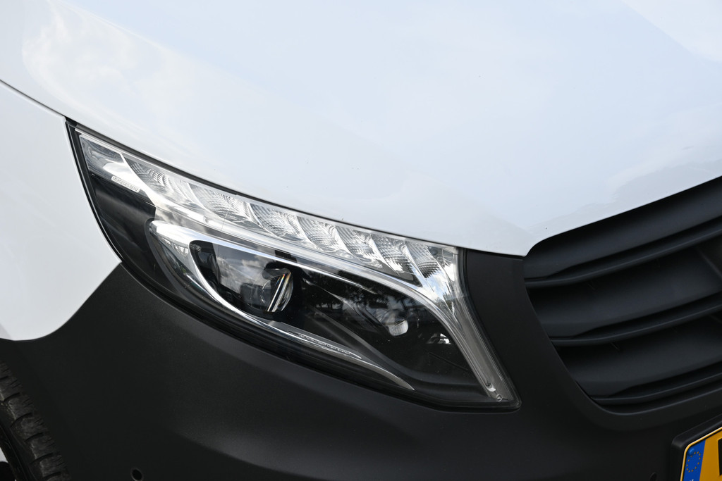 Mercedes-Benz Vito 7