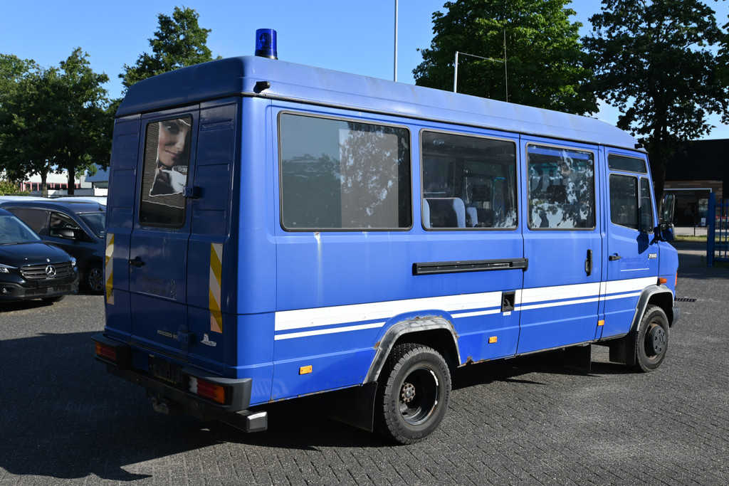 Mercedes-Benz Vario 2