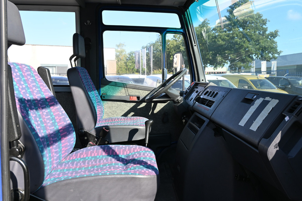 Mercedes-Benz Vario 6
