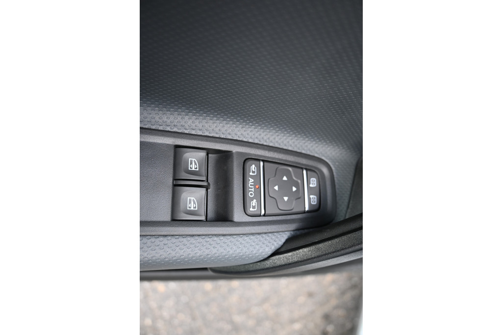 Mercedes-Benz eCitan 12