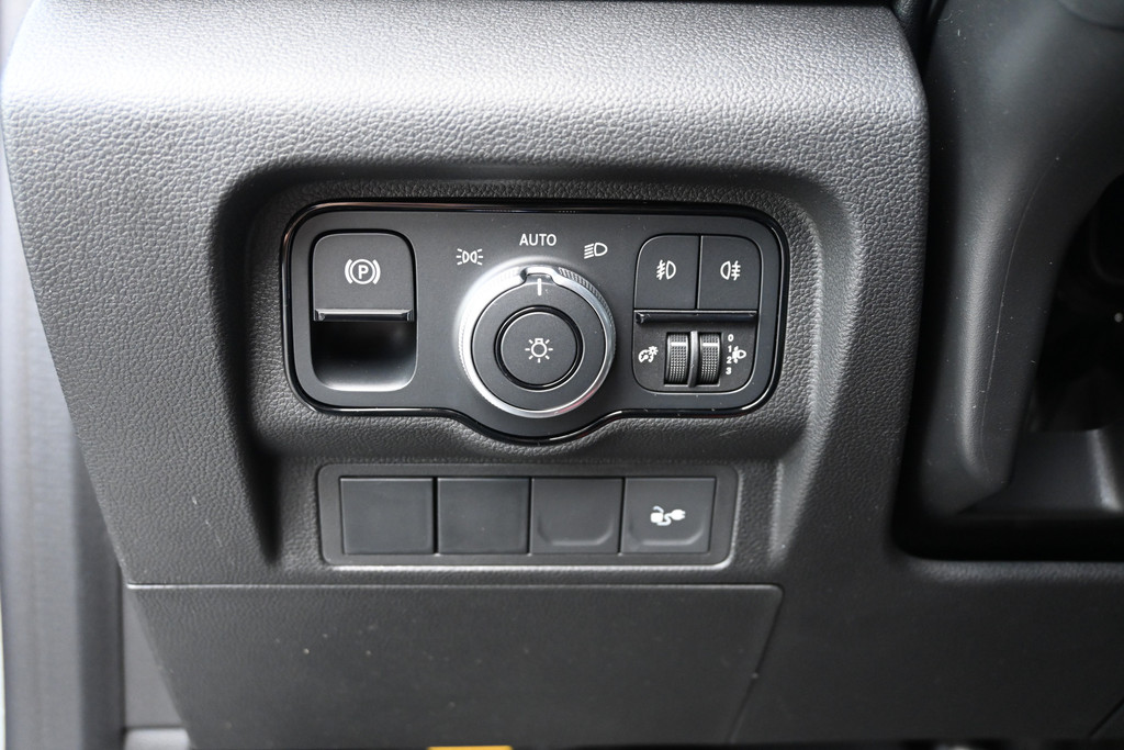 Mercedes-Benz eCitan 13