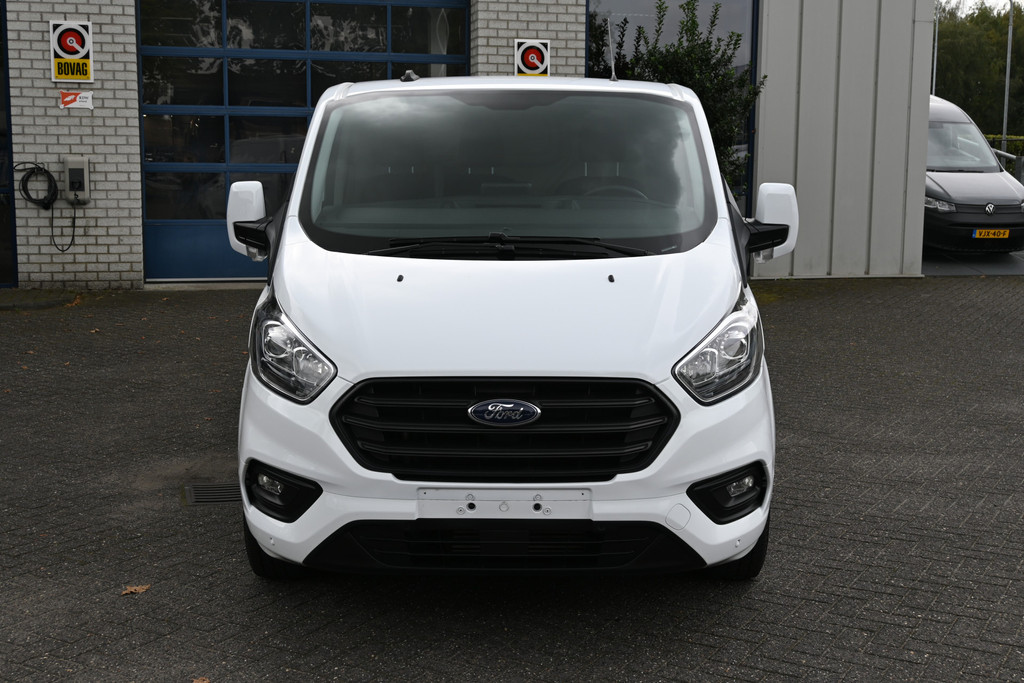 Ford Transit Custom 1