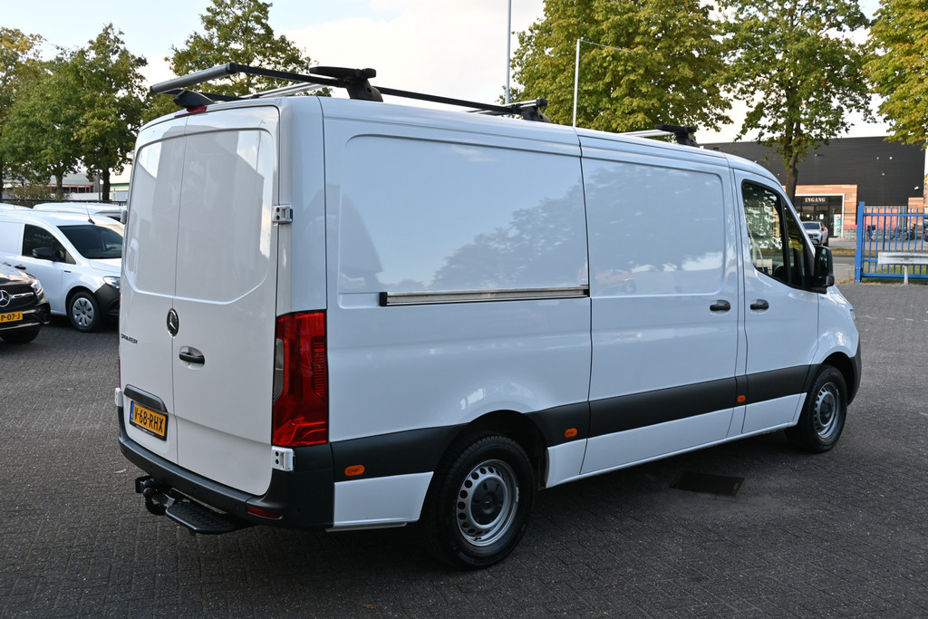 Mercedes-Benz Sprinter 2