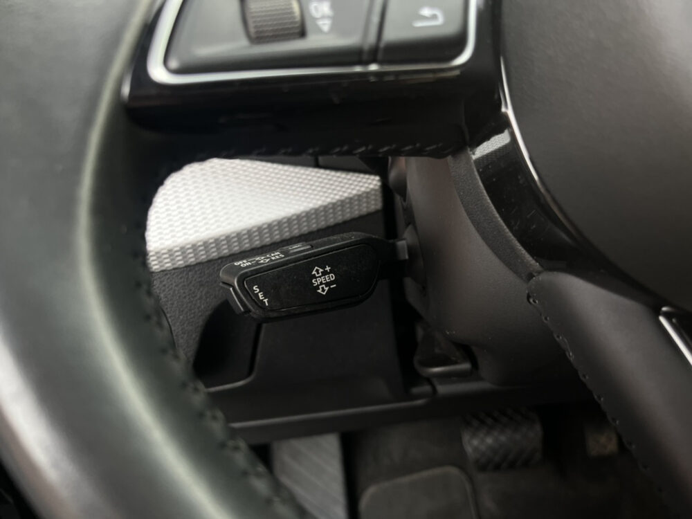 Audi Q2 30 TFSI Design Pro Line // NAVI // CLIMA // PDC 16
