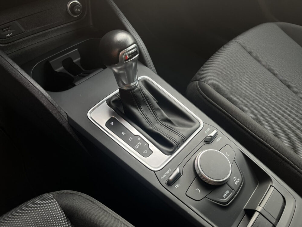 Audi Q2 30 TFSI Design Pro Line // NAVI // CLIMA // PDC 18
