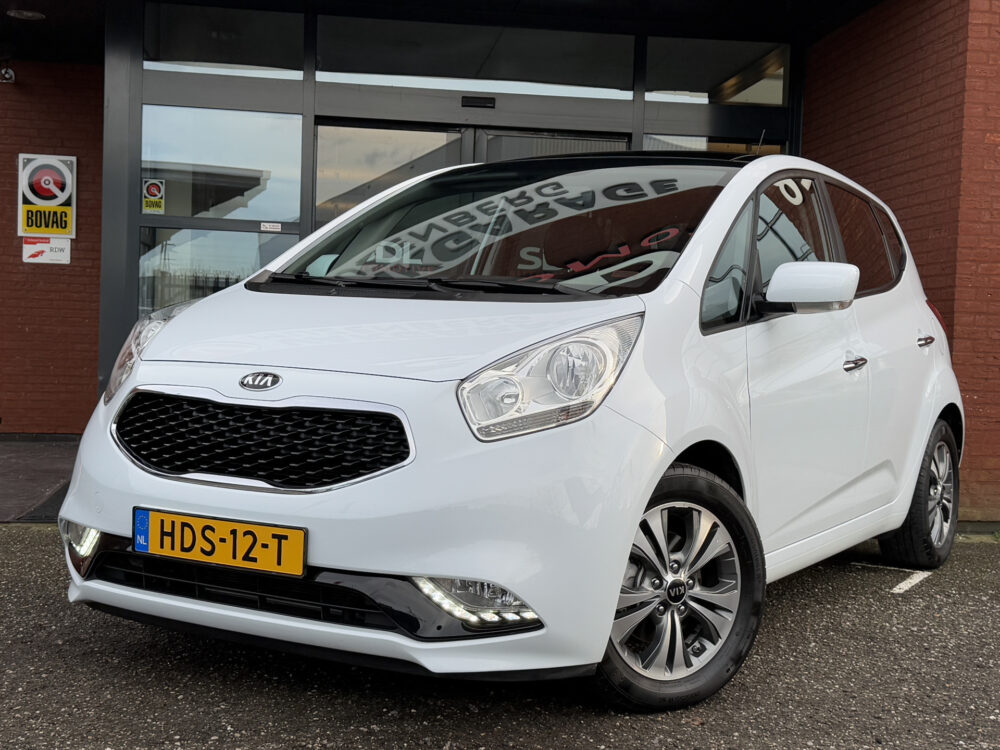 Kia Venga 1.6 CVVT ExecutiveLine //PANO// KEYLESS // STOEL+STUURVERWARMING // CAMERA+SENSOREN // 1