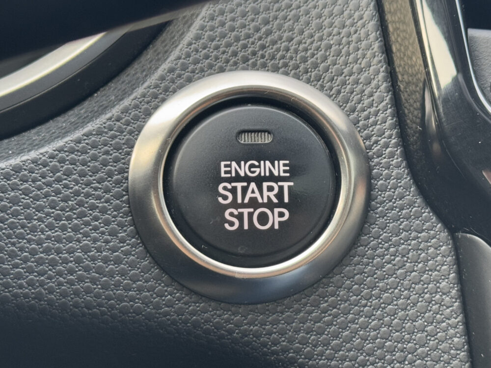 Kia Venga 1.6 CVVT ExecutiveLine //PANO// KEYLESS // STOEL+STUURVERWARMING // CAMERA+SENSOREN // 25