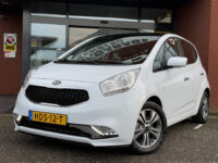 Kia Venga 1.6 CVVT ExecutiveLine //PANO// KEYLESS // STOEL+STUURVERWARMING // CAMERA+SENSOREN // 32