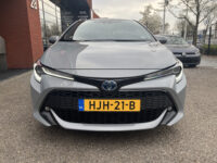 Toyota Corolla 1.8 Hybrid Dynamic // FULL LED // HALF LEDER // ADAPT. CRUISE // KEYLESS // CAMERA // STOELVERWARMING // CARPLAY // 46