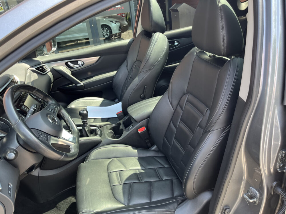 Nissan QASHQAI 1.3 DIG-T Tekna + // FULL LED // PANO-DAK // ELEK. STOEL // 360 CAMERA 13