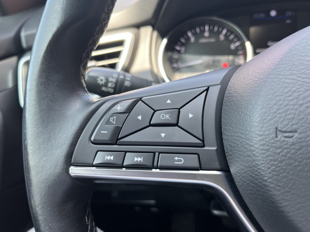 Nissan QASHQAI 1.3 DIG-T Tekna + // FULL LED // PANO-DAK // ELEK. STOEL // 360 CAMERA 17