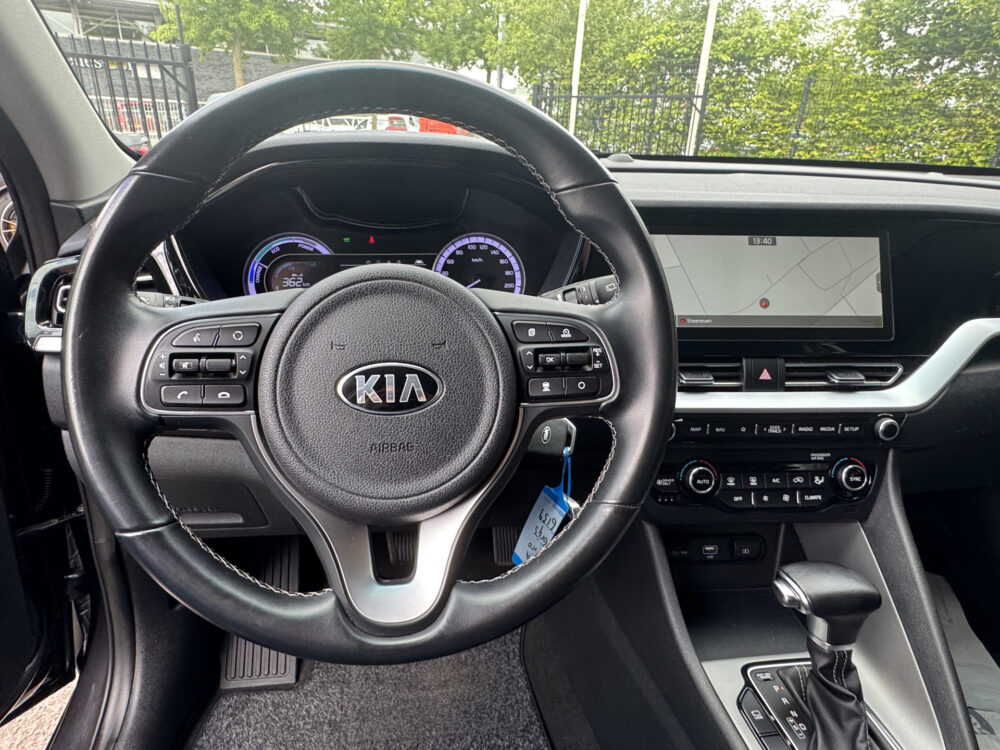Kia Niro 1.6 GDi Hybrid ComfortLine // NAVI + CARPLAY // CAMERA // CLIMA // ADAPTIV CRUISE 10