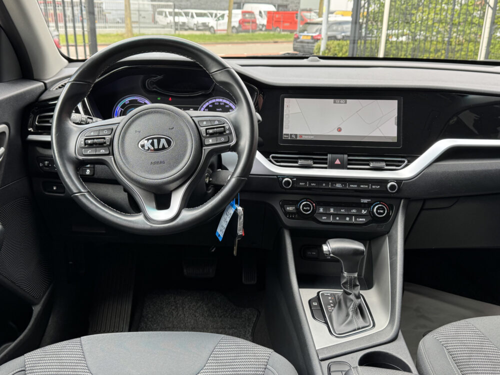 Kia Niro 1.6 GDi Hybrid ComfortLine // NAVI + CARPLAY // CAMERA // CLIMA // ADAPTIV CRUISE 11