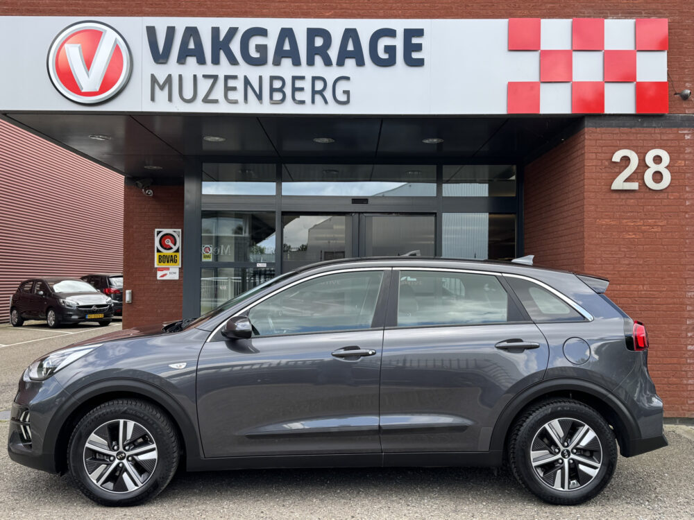 Kia Niro 1.6 GDi Hybrid ComfortLine // NAVI + CARPLAY // CAMERA // CLIMA // ADAPTIV CRUISE 2
