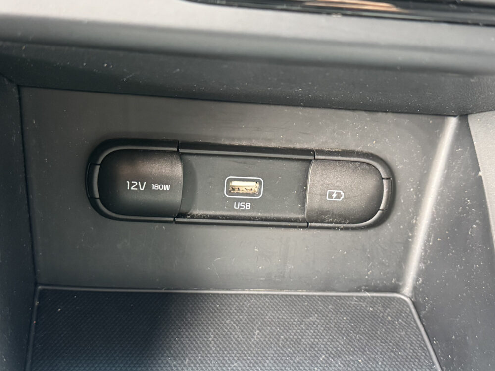 Kia Niro 1.6 GDi Hybrid ComfortLine // NAVI + CARPLAY // CAMERA // CLIMA // ADAPTIV CRUISE 24