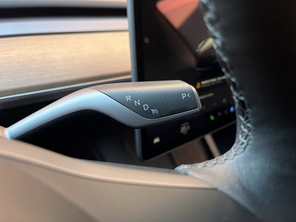 Tesla Model 3 Standard RWD Plus 60 kWh // LEDER // PANODAK // ELEK.STOELEN+GEHEUGEN // AUTOPILOT /// 360 CAMERA // NAVI // 22
